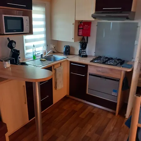 Mobilhome Palais Sur Camping *
